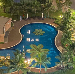 Hồ bơi tầng trệt
